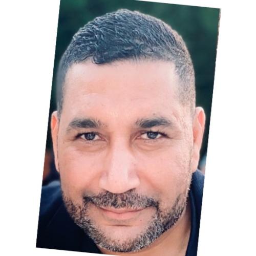 Kader E. - Consultant en Richesses Humaines - Formateur - Coach Mental