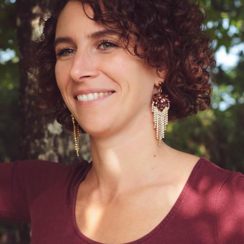 Agnès R. - Freelance vidéo & motion design