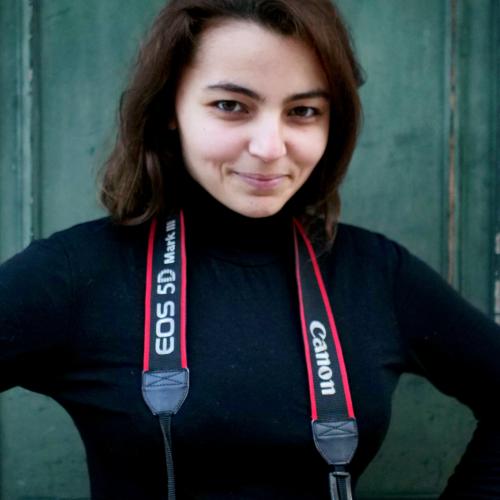 Nawel T. - Vidéaste Photographe de Mariages
