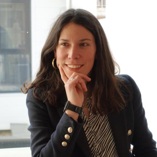 Isaure H. - Coach marketing et social media manager