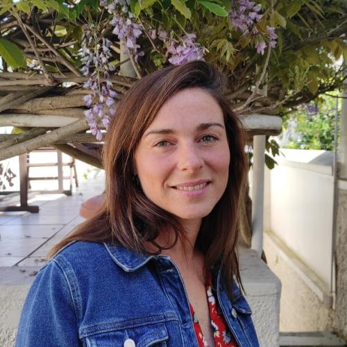 Suzanne C. - Cheffe de projets