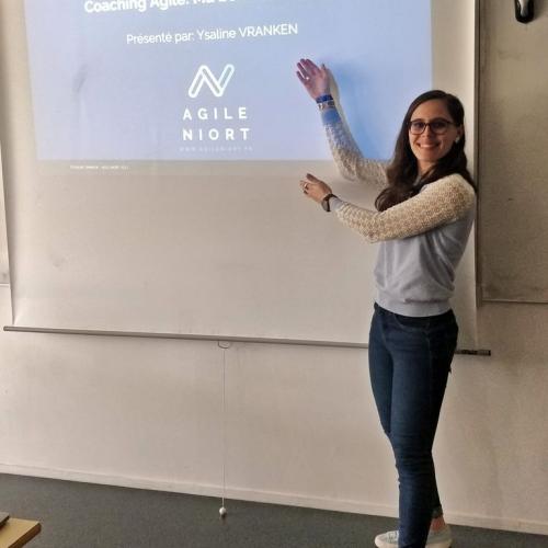Ysaline V. - Coach Agile/Organisationnel, Conférencière & Formatrice