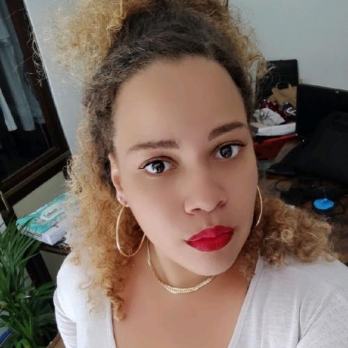 Laura P. - Comptable générale (paie, administratif)