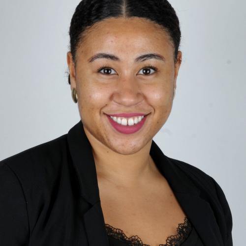 Mélia F. - Consultante Finance & Stratégie d'entreprise