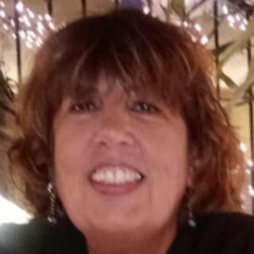 Isabelle P. - Setter