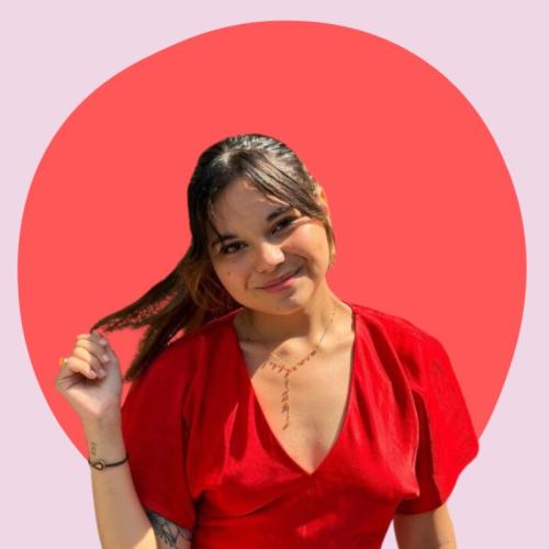 Myra D. - Chargée de communication, business developer, rédactrice web