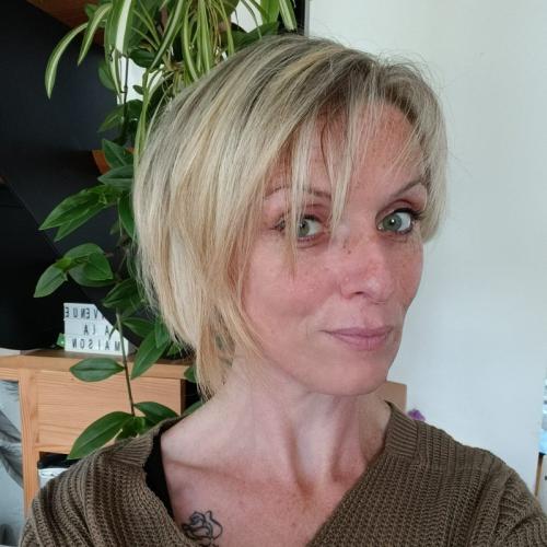 Mélanie L. - Assistante Administrative et Juridique Indépendante
