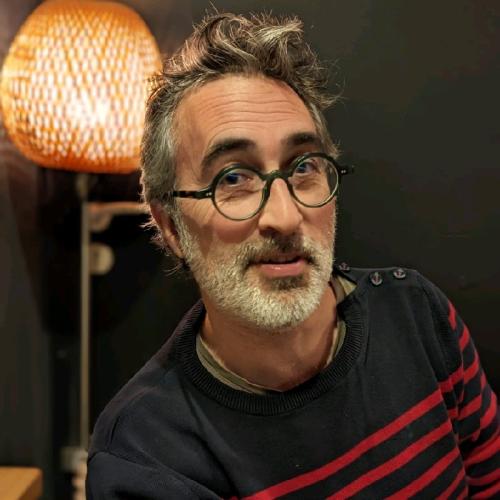 Cédric M. - Motion Designer 2D/3D freelance