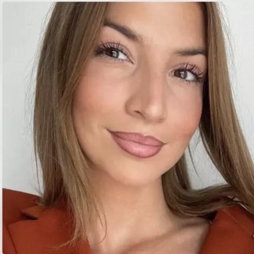 Mélissa D. - Graphiste - Webdesigner