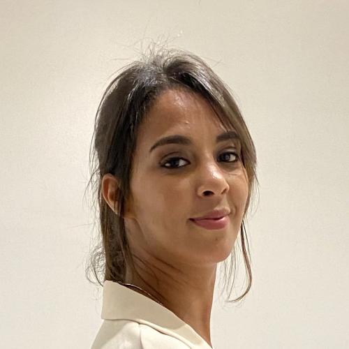 Amina B. - Consultante finance et comptabilité