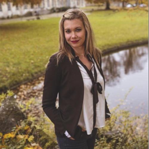 Eva S. - Assistante de gestion