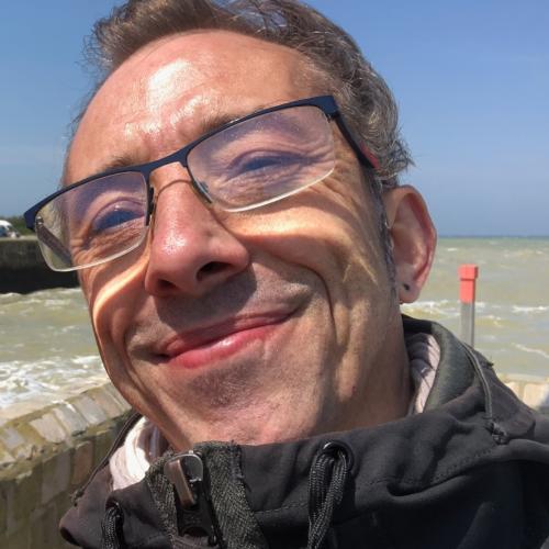 Anthony L. - Prestataire & Revendeur de Solutions Informatiques