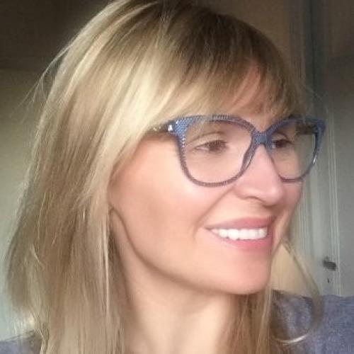 Samie S. - Directrice artistique/ graphiste