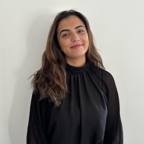 Charisma B. - Directrice artistique junior / Graphiste