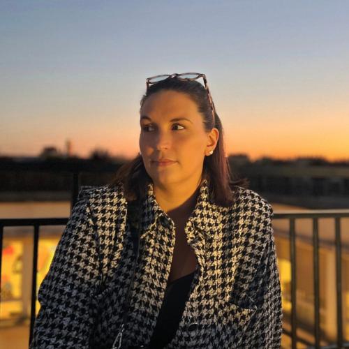 Adèle G. - Directrice Artistique / Graphiste