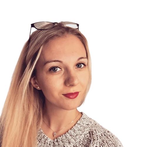Alexandra J. - Chargée de communication 360