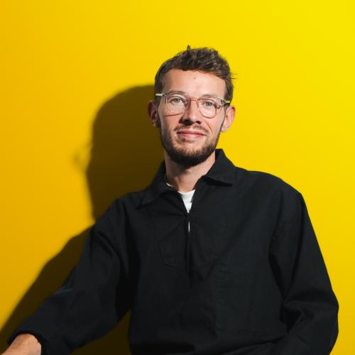 Quentin L. - Communication, Branding, Production graphique, photo & vidéo