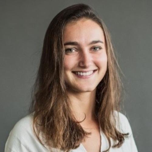 Célia B. - Experte Marketing Digital