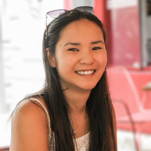Fleur W. - Community Manager