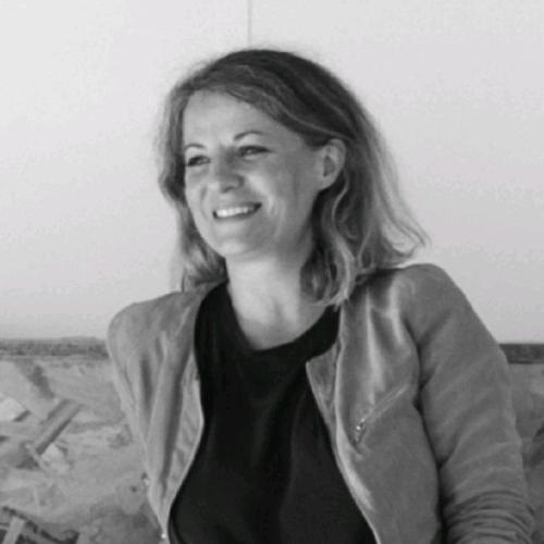 Hélène D. - Rédactrice, correctrice et RP - le fond et la forme.
