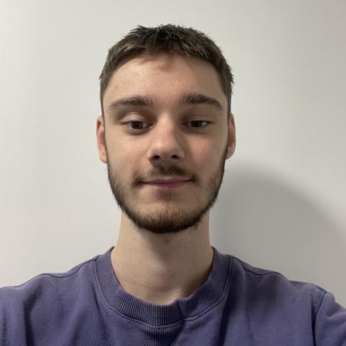 Quentin G. - Community manager Junior