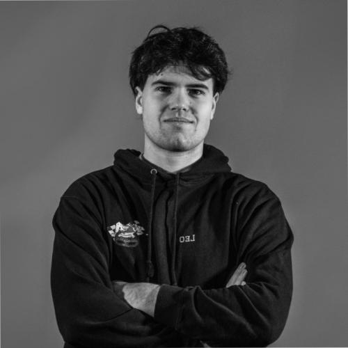 Léo L. - Designer Graphique & Vidéaste