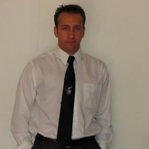 Tarek K. - Chef de projet, consultant en organisation et stratégie