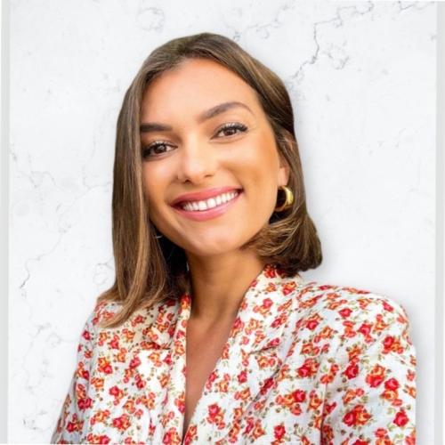 Madeline M. - Social Media & Community Manager