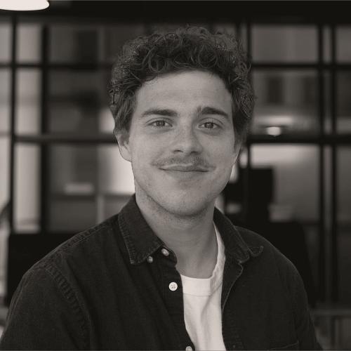 Quentin S. - Designer graphique | DA