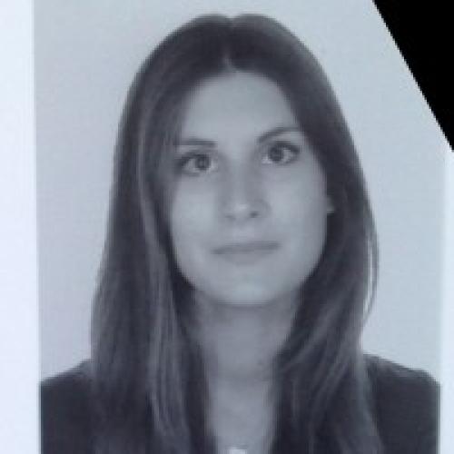 Elise P. - Rédactrice, traductrice et correctrice culture et actualité