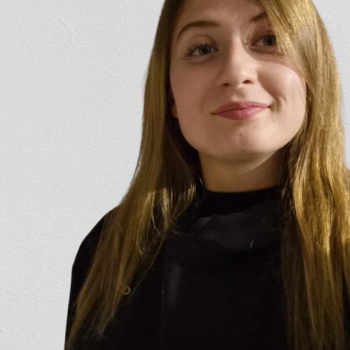 Lea R. - Freelance RH & ADP