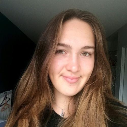 Florence L. - UX REsearcher