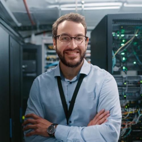 Loïc E. - Architecte Infrastructure et Sécurité