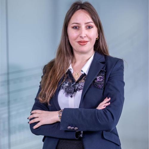 Hajar R. - Consultante QHSE
