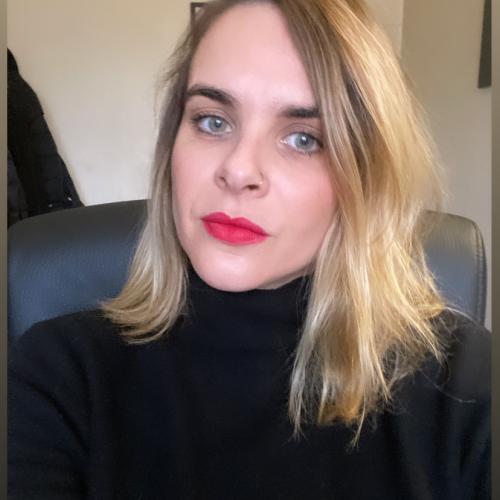Priscilla B. - Concepteur, rédacteur et traducteur - spécialité luxe