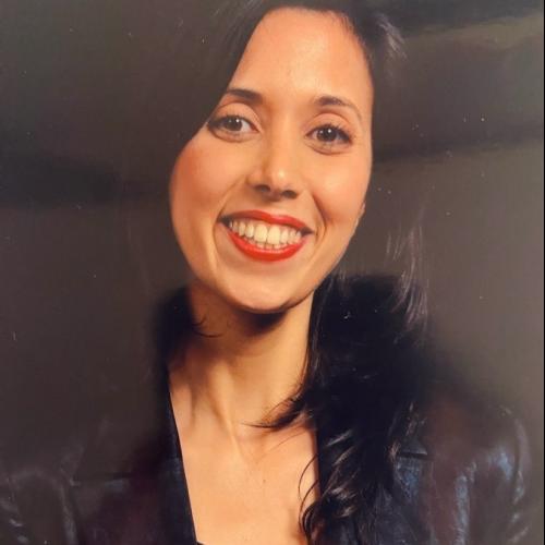 Farrah H. - Consultant en transformation digitale