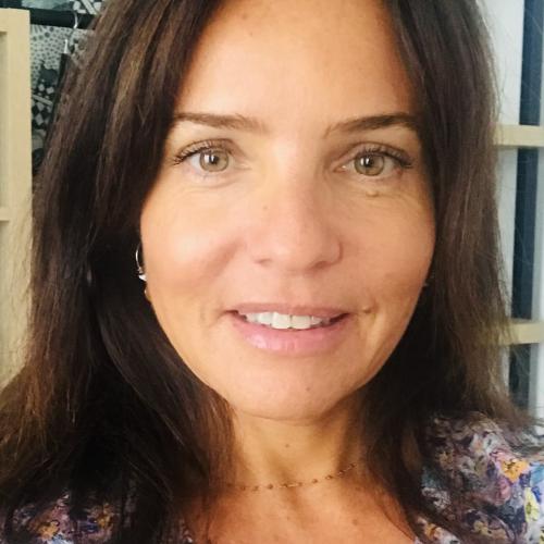 Stephanie C. - Responsable communication / Cheffe de projet événementiel