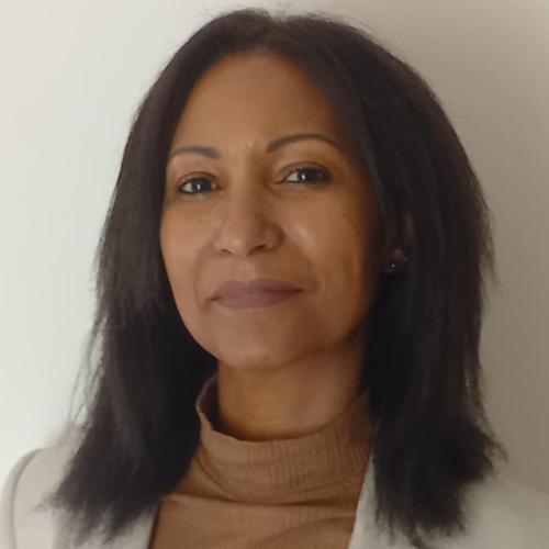 Marietta F. - Assistante de direction / Office manager
