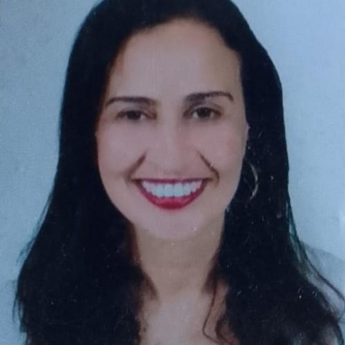 Mouna M. - Assistante comptable logistique et recouvrement à l'amiable