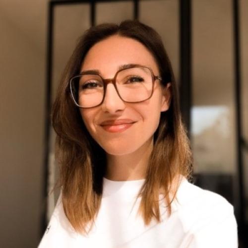Léana T. - Directrice artistique Image, Web & Stratégie Branding