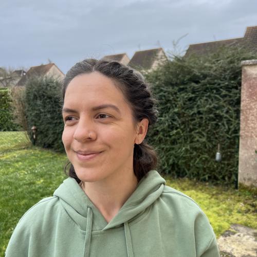 Juliane V. - Assistante virtuelle spécialisée en marketing digital