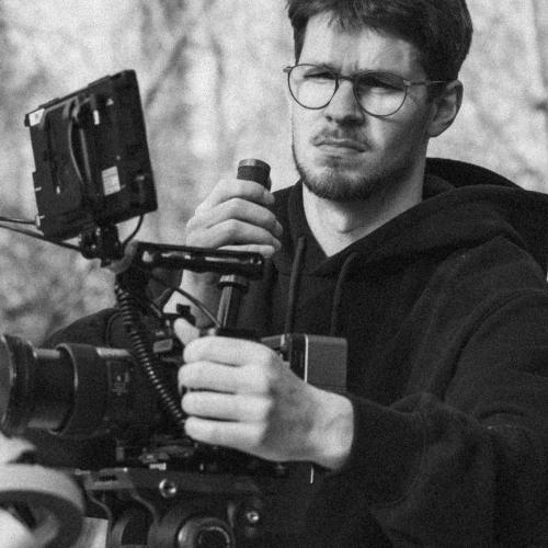 Maxime R. - Réalisateur / Cadreur / Monteur vidéo