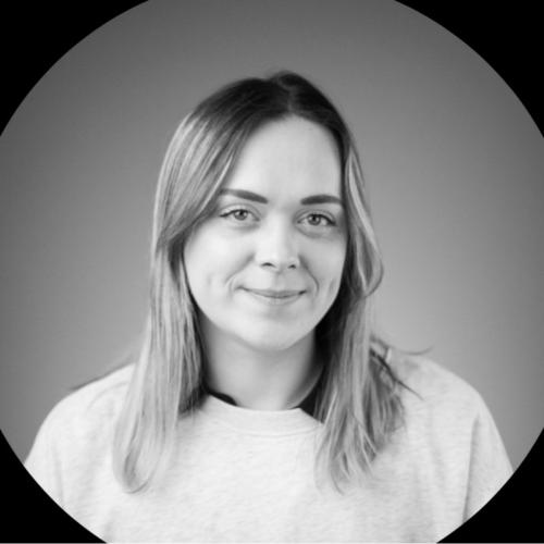 Céline D. - Social media manager