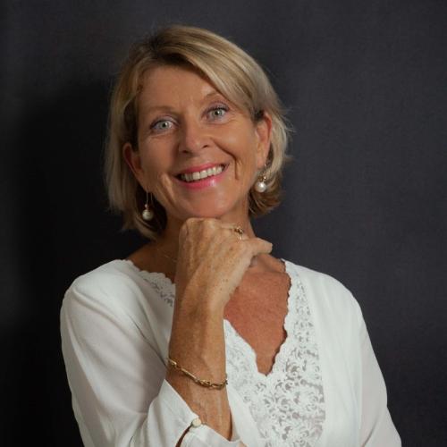 Emmanuelle G. - CONSULTANTE RH, Stratégie et Management des organisations