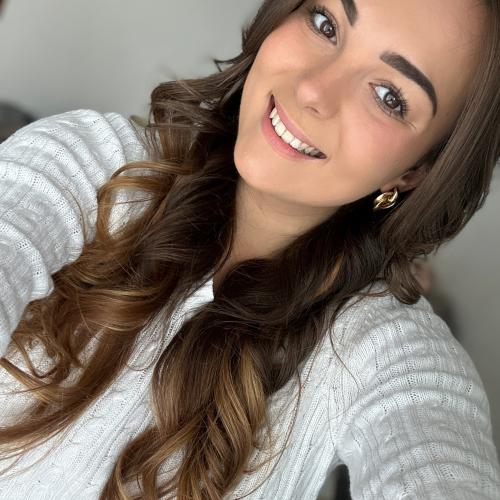 Héléna P. - Social media manager