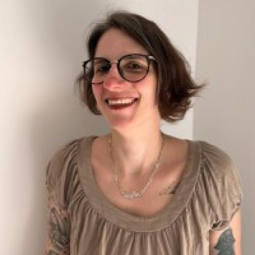 Justine H. - Assistante Digitale