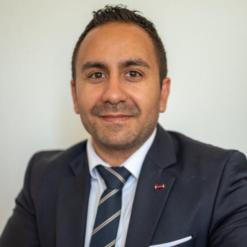 Nahssim Z. - Ingénieur d'affaires et Manager
