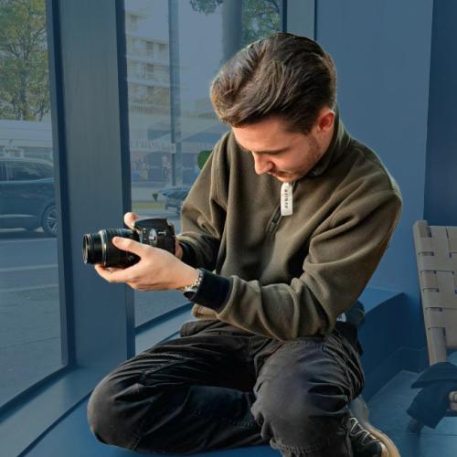Etienne T. - Freelace chargé de communication