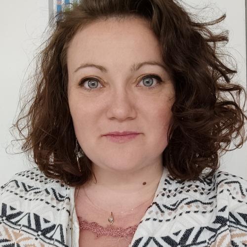 Jenny S. - Assistante administrative et commerciale