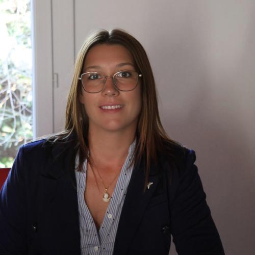 Lea L. - Gestionnaire de paie et adp